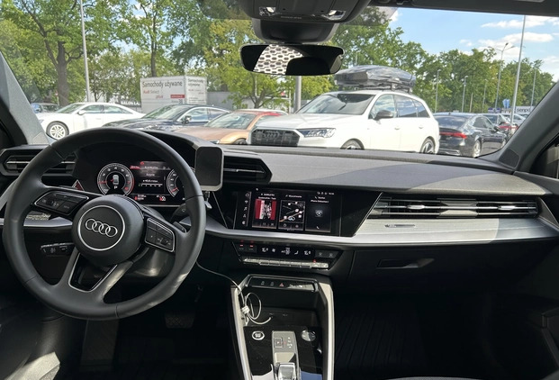 Audi A3 cena 155000 przebieg: 3000, rok produkcji 2024 z Orneta małe 154